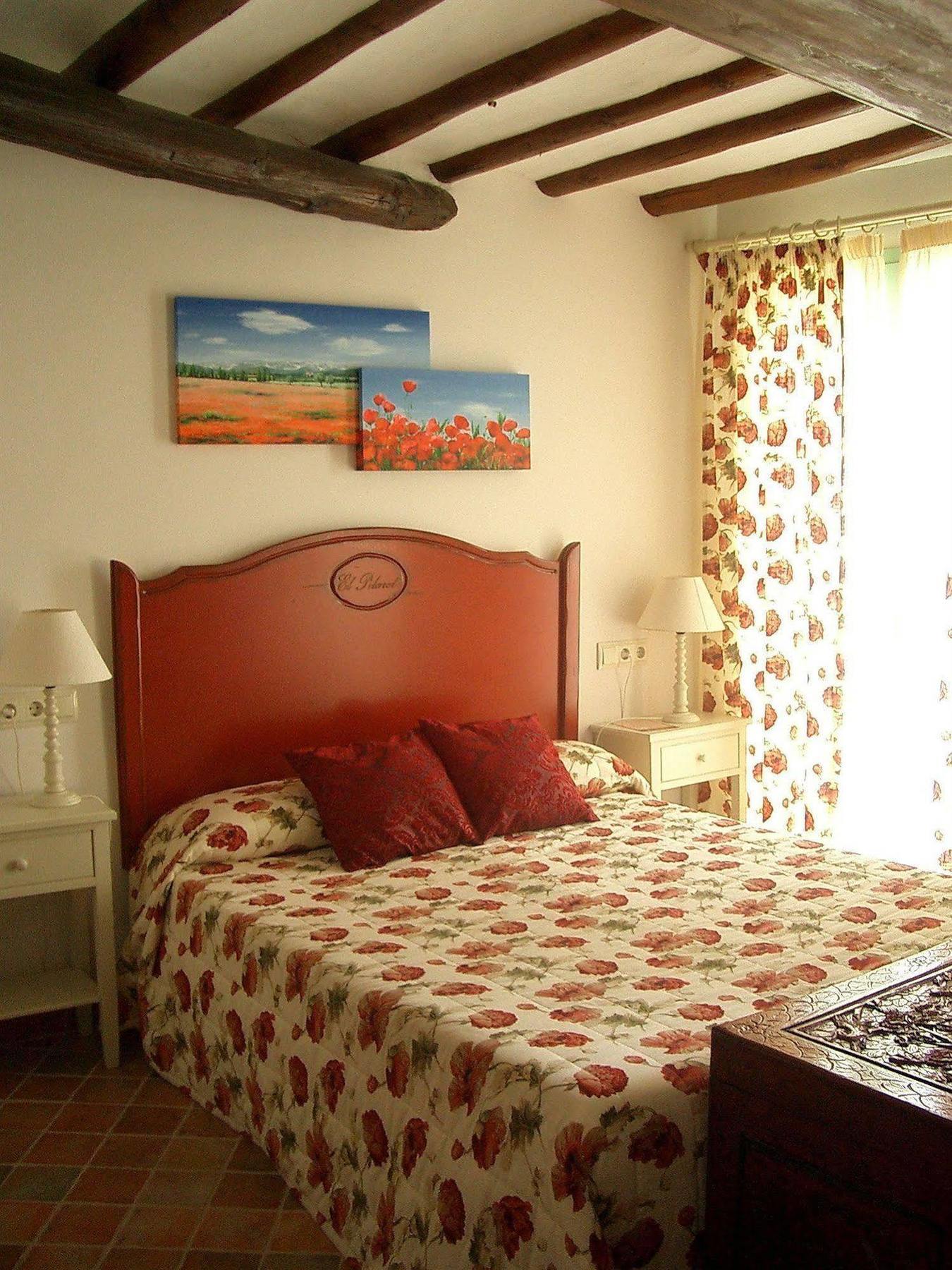 Rural El Pilaret Hotel 3*