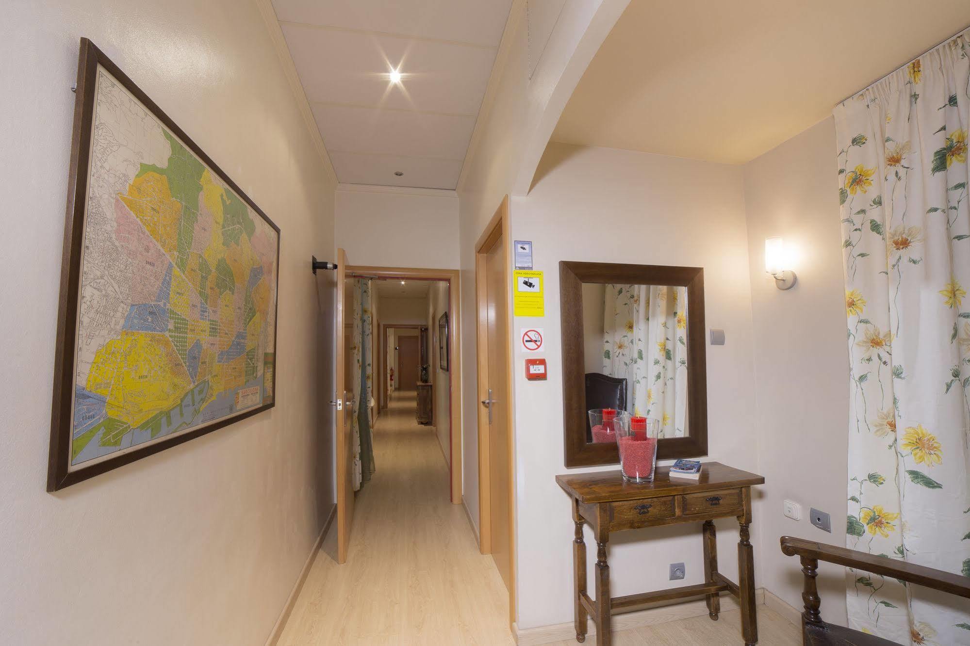 Guest house Ciudad Condal - Paseo De Gracia 3*