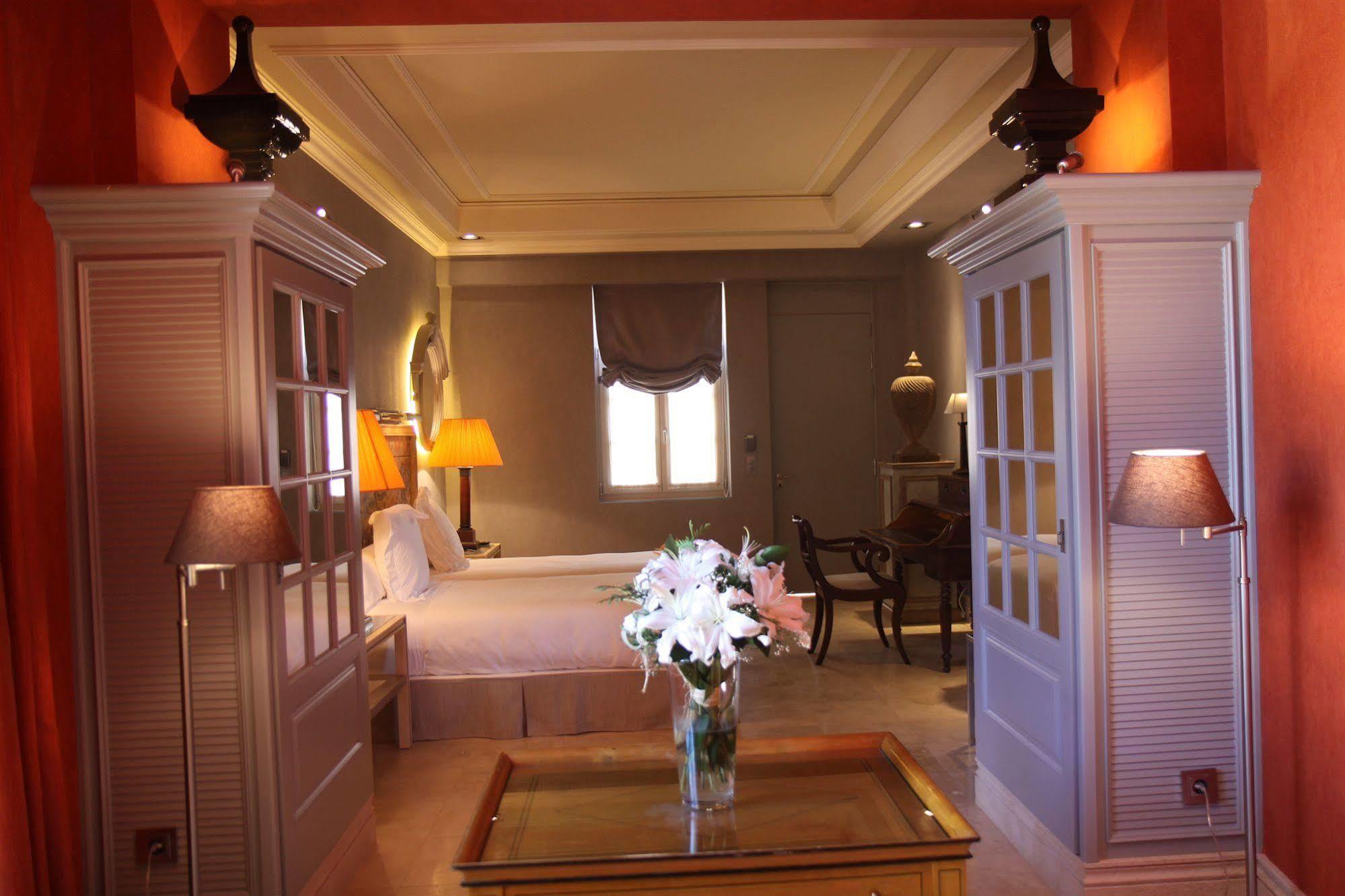 Casa Del Poeta Sevilla