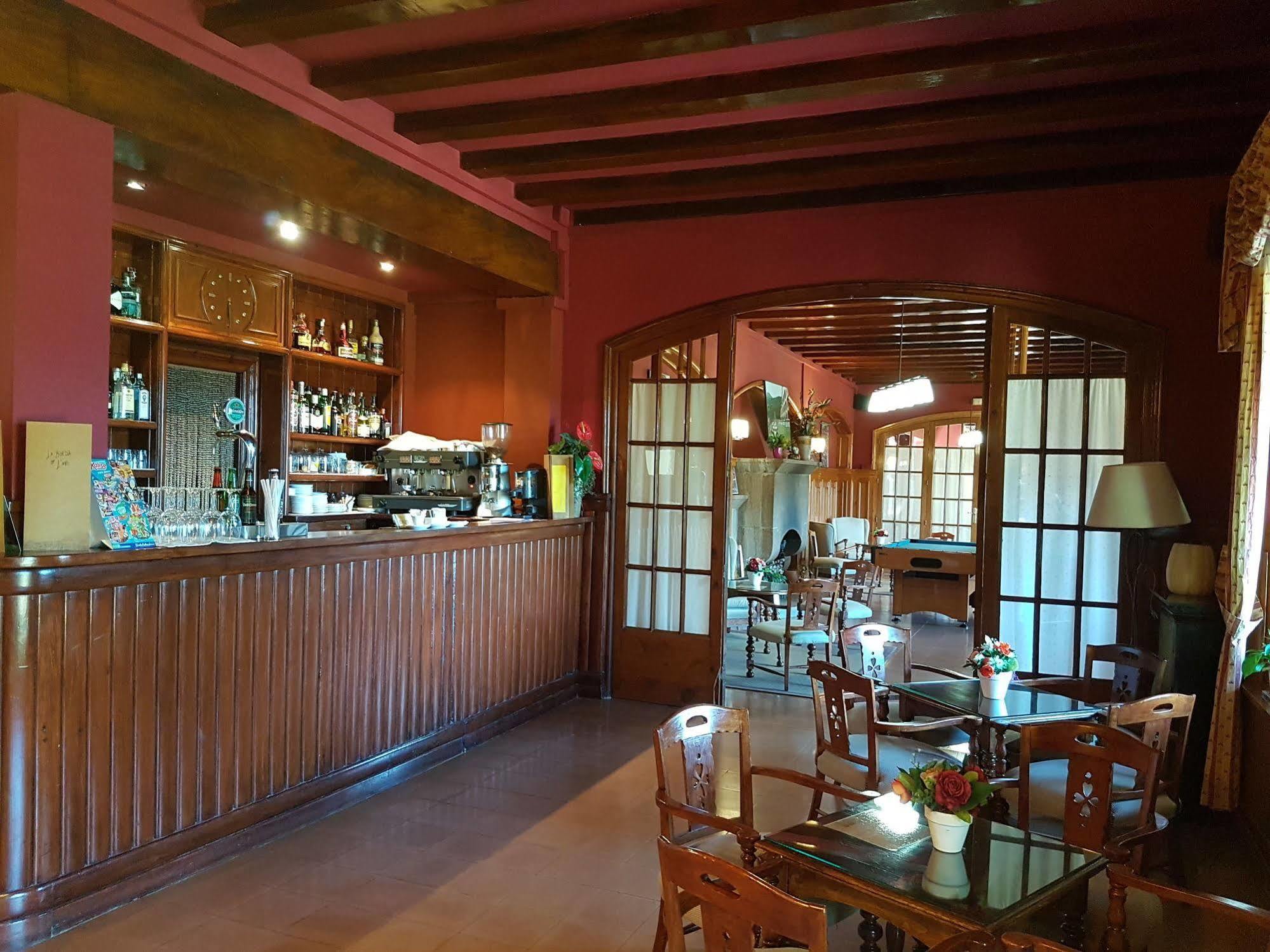Husa Sant Bernat Hotel Montseny