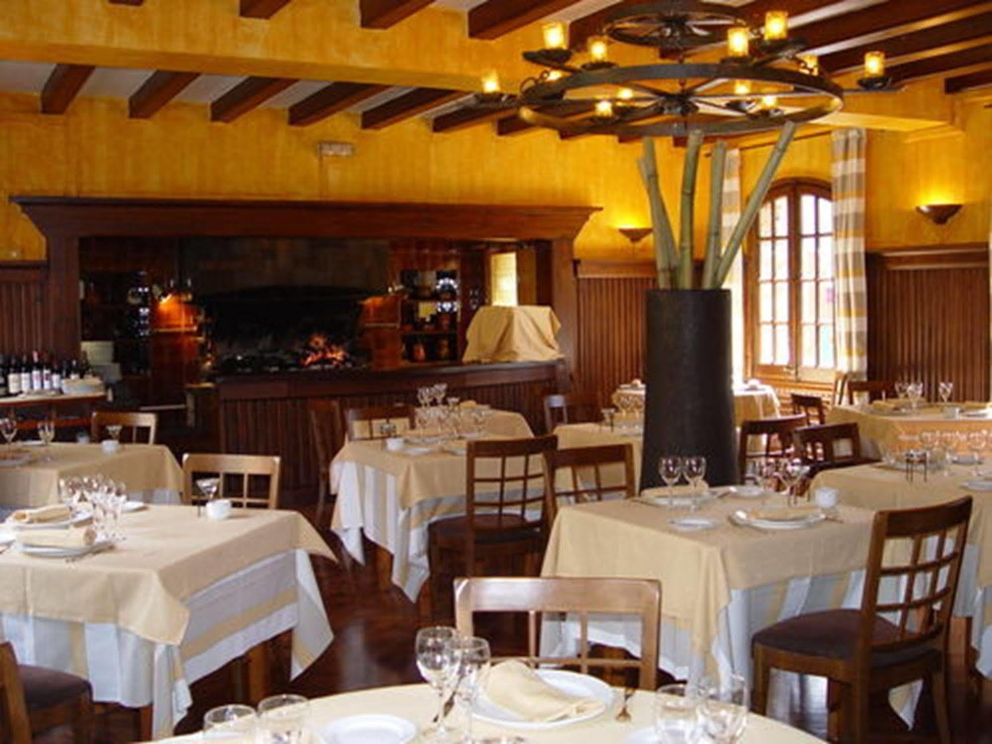Husa Sant Bernat 3* Montseny