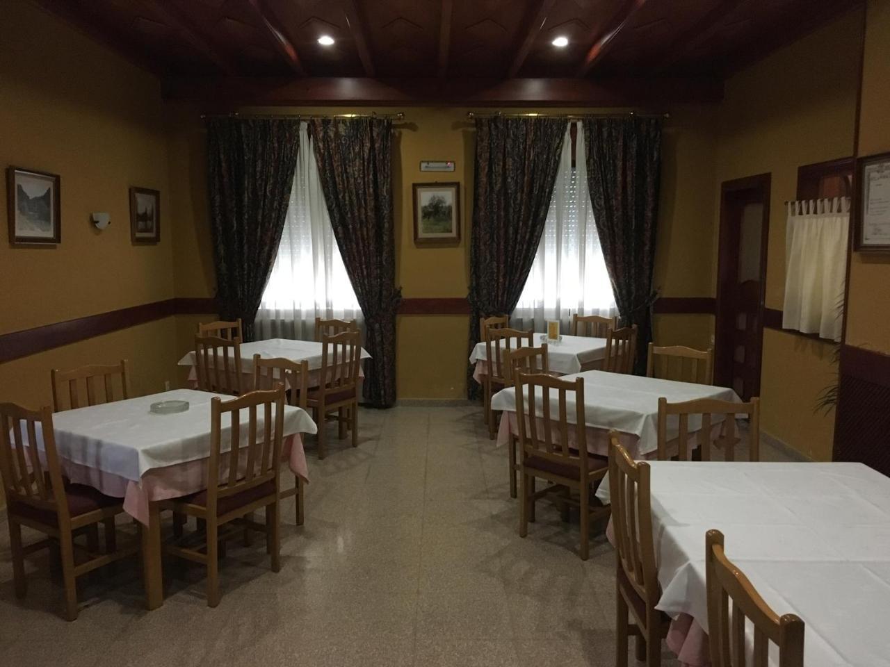 Pensión Moraleda **