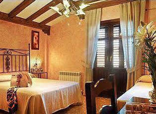 Ruta De Lorca Guest house