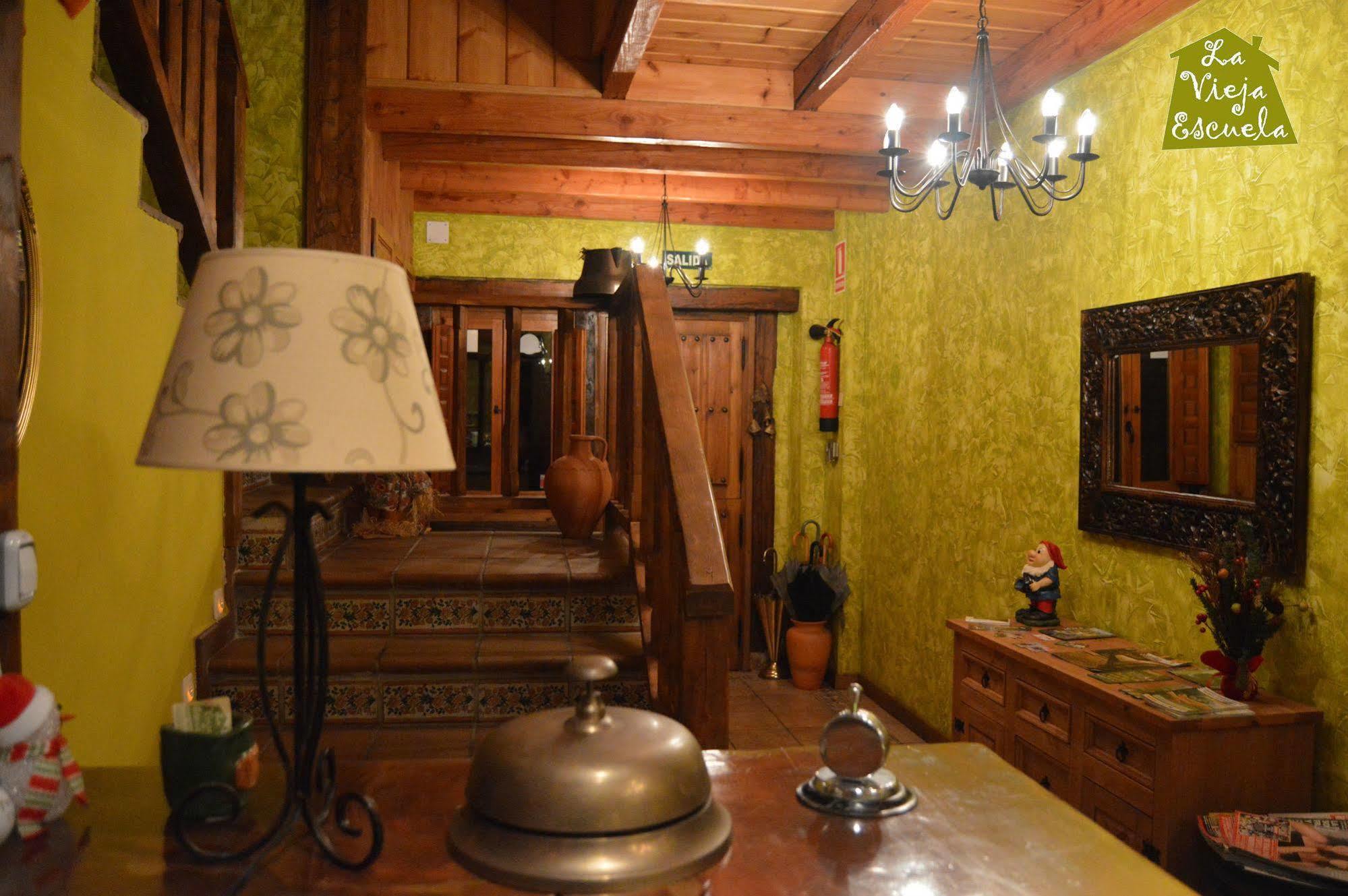 La Vieja Escuela Guest house San Roque de Riomiera