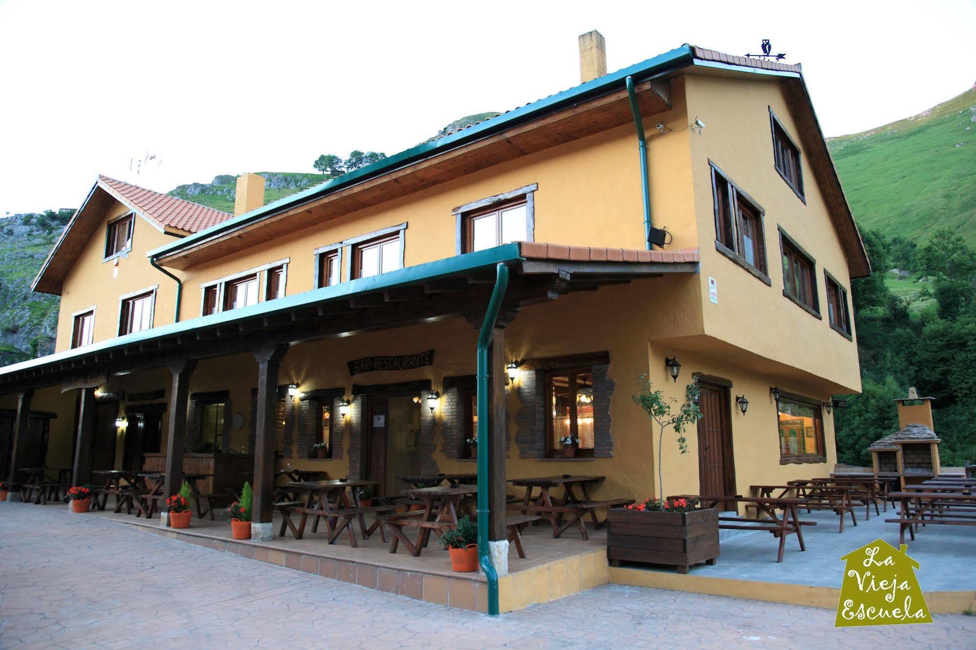 La Vieja Escuela