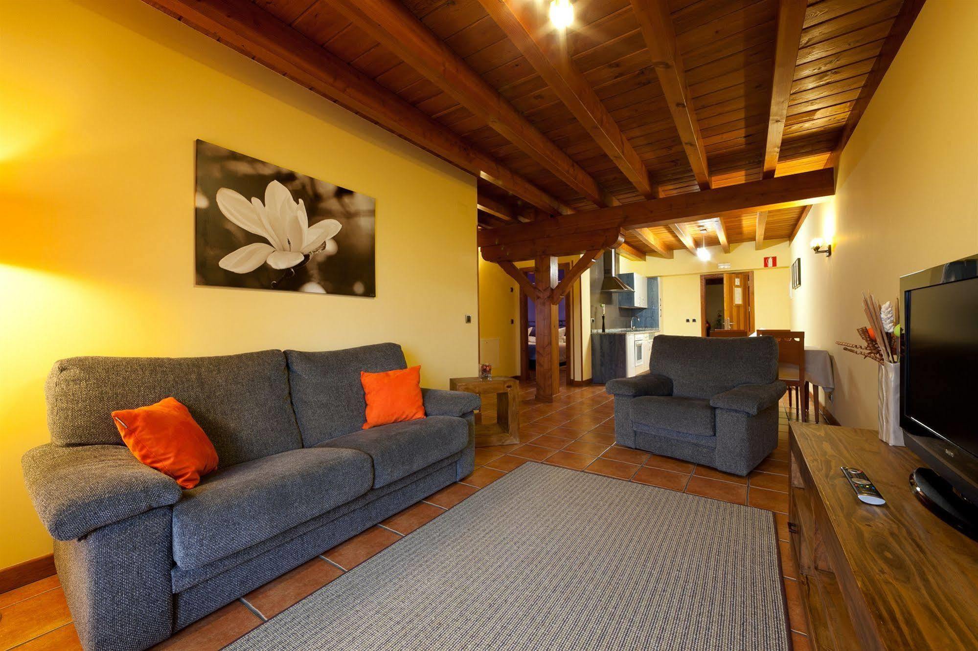 Aparthotel Rural Atxurra Bermeo