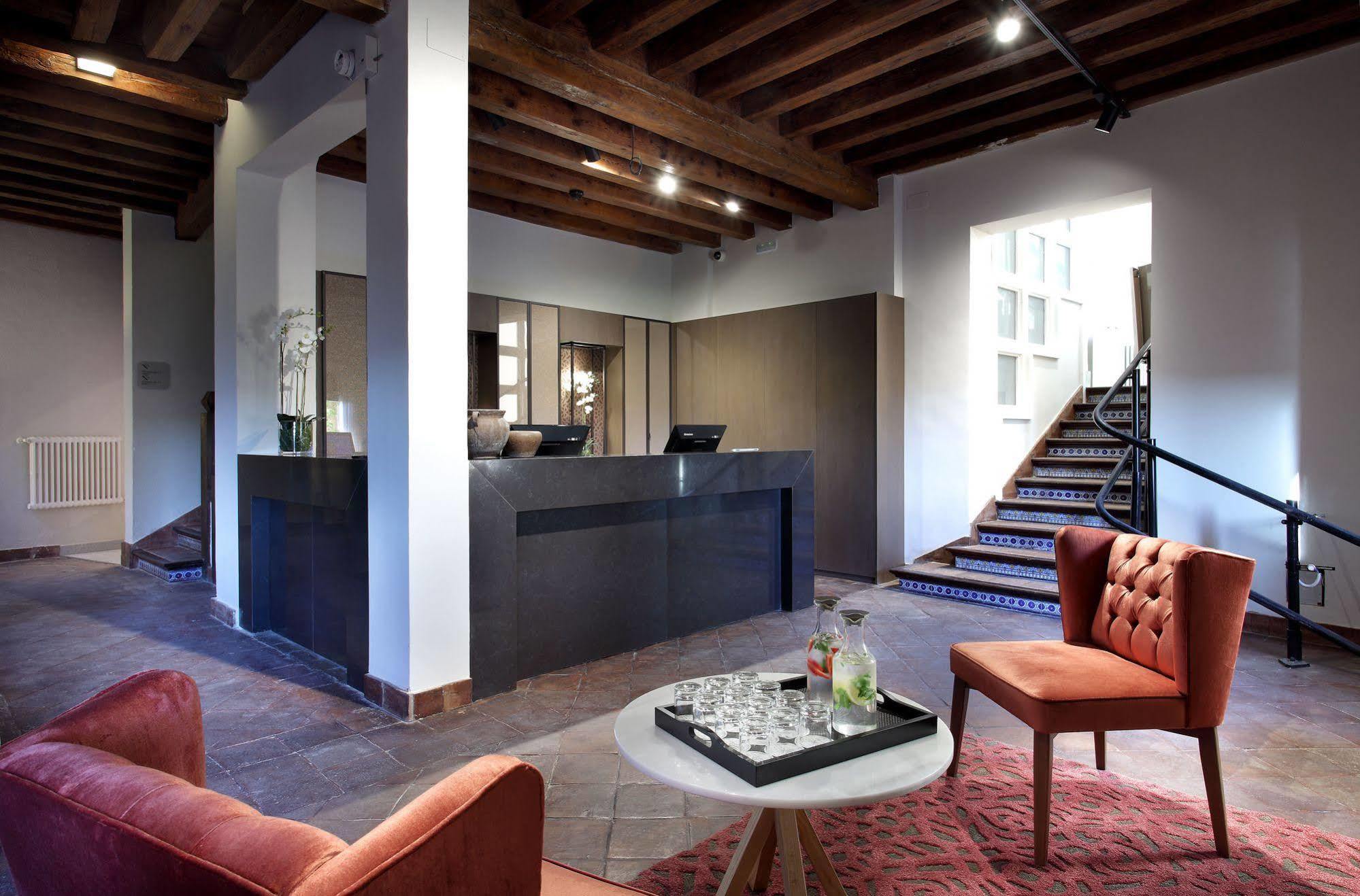 Exe Casa De Linajes Hotel 3*