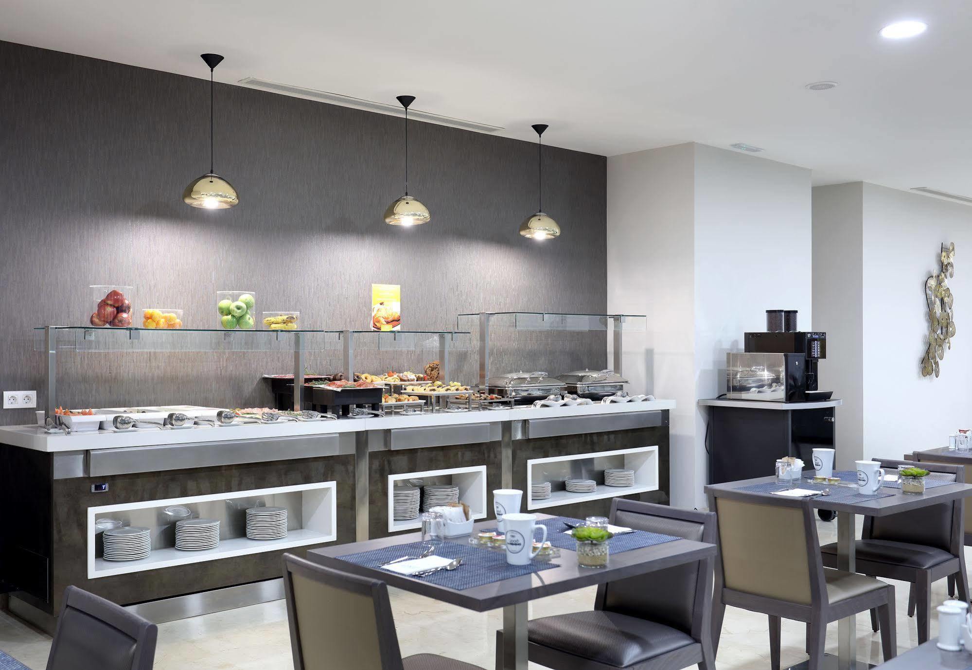Hotel Exe Wtc Zaragoza