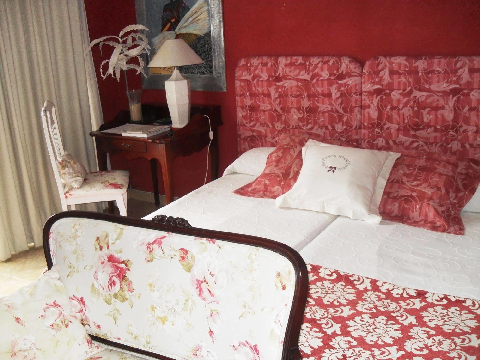 Hotel Alameda Plaza Mayor Caces