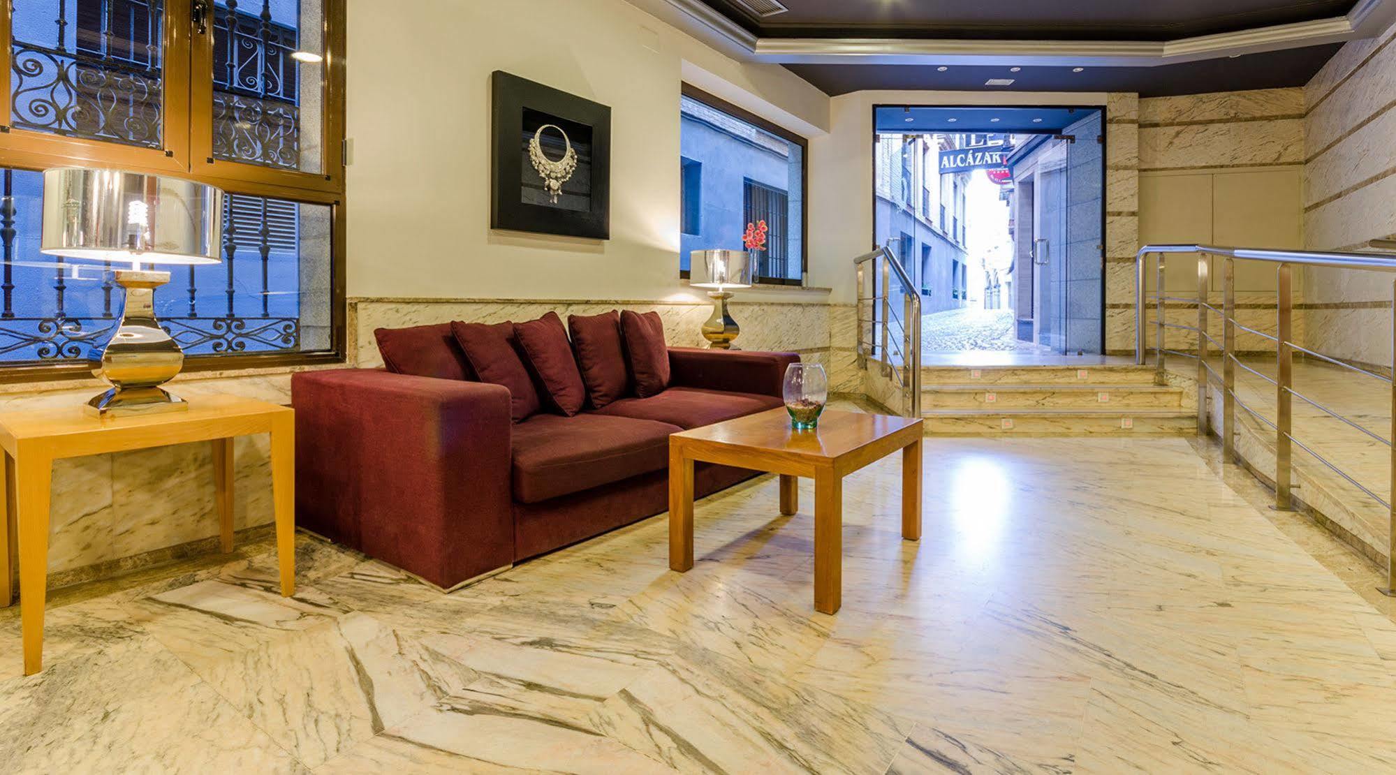 Hotel Yit Conquista De