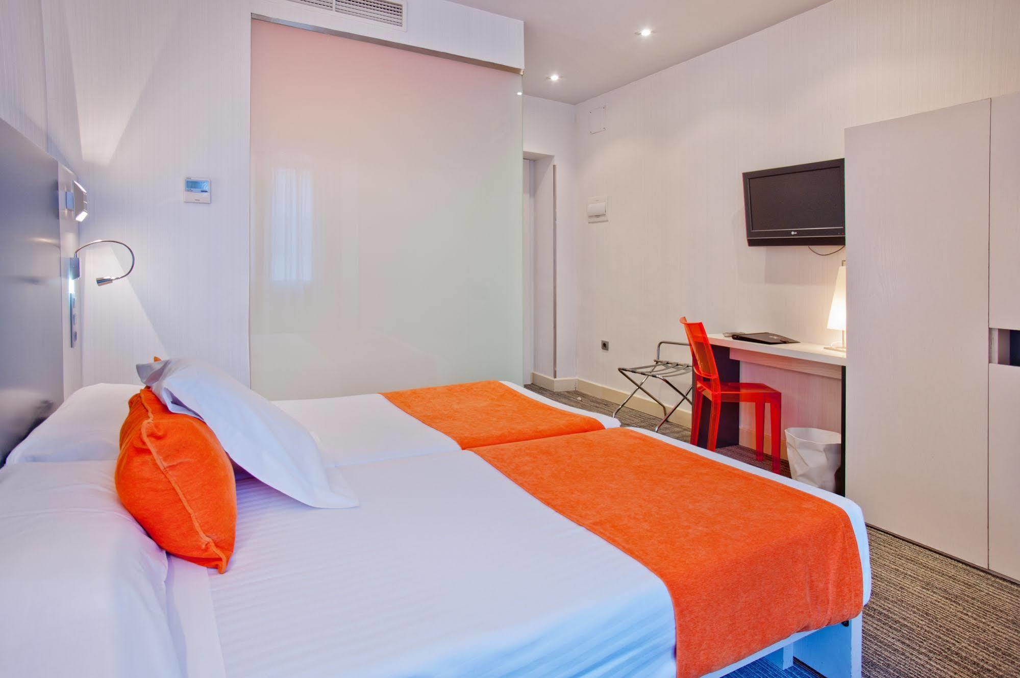 Petit Palace Canalejas Hotel