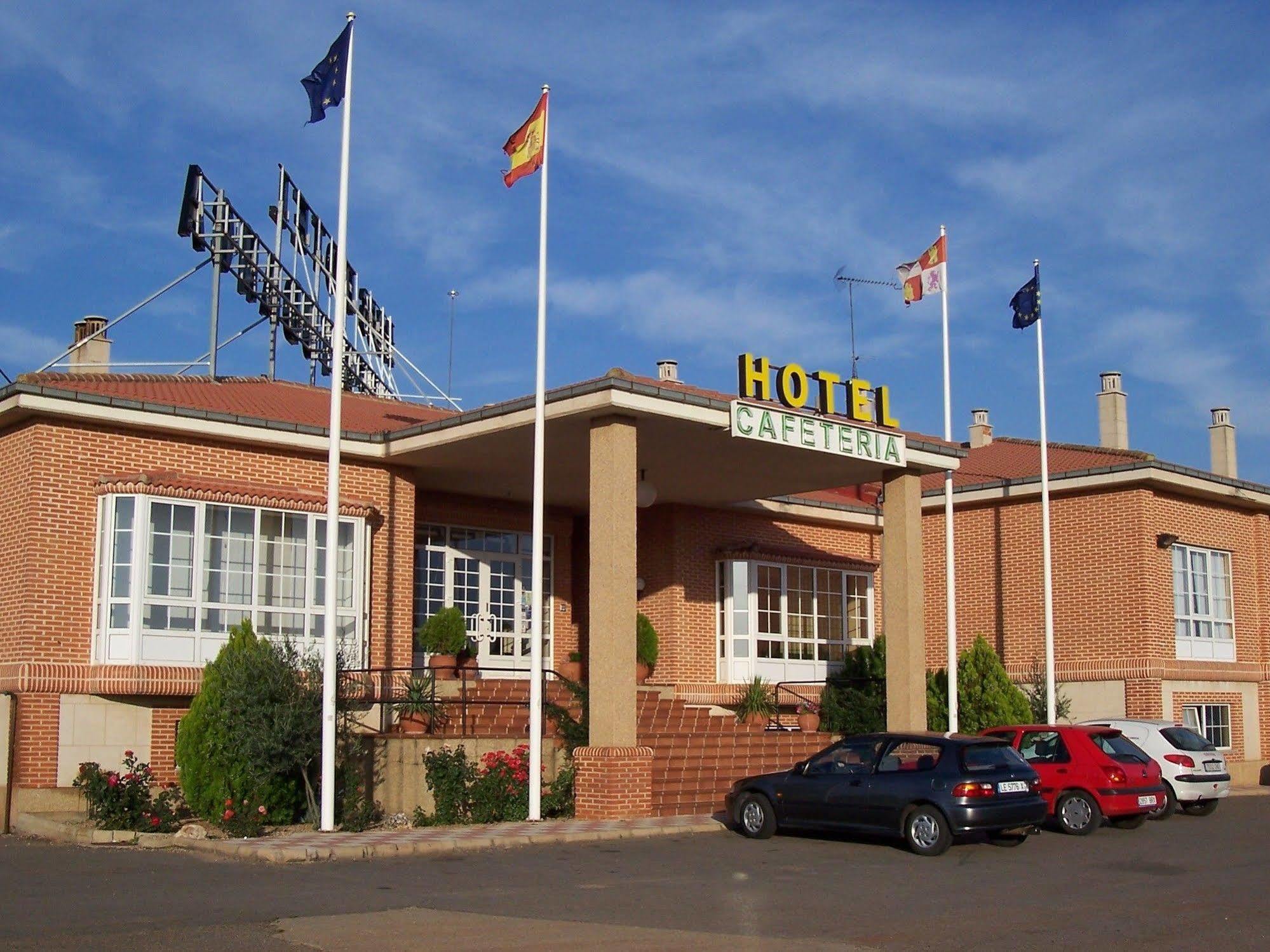 Hotel Tudanca 3*