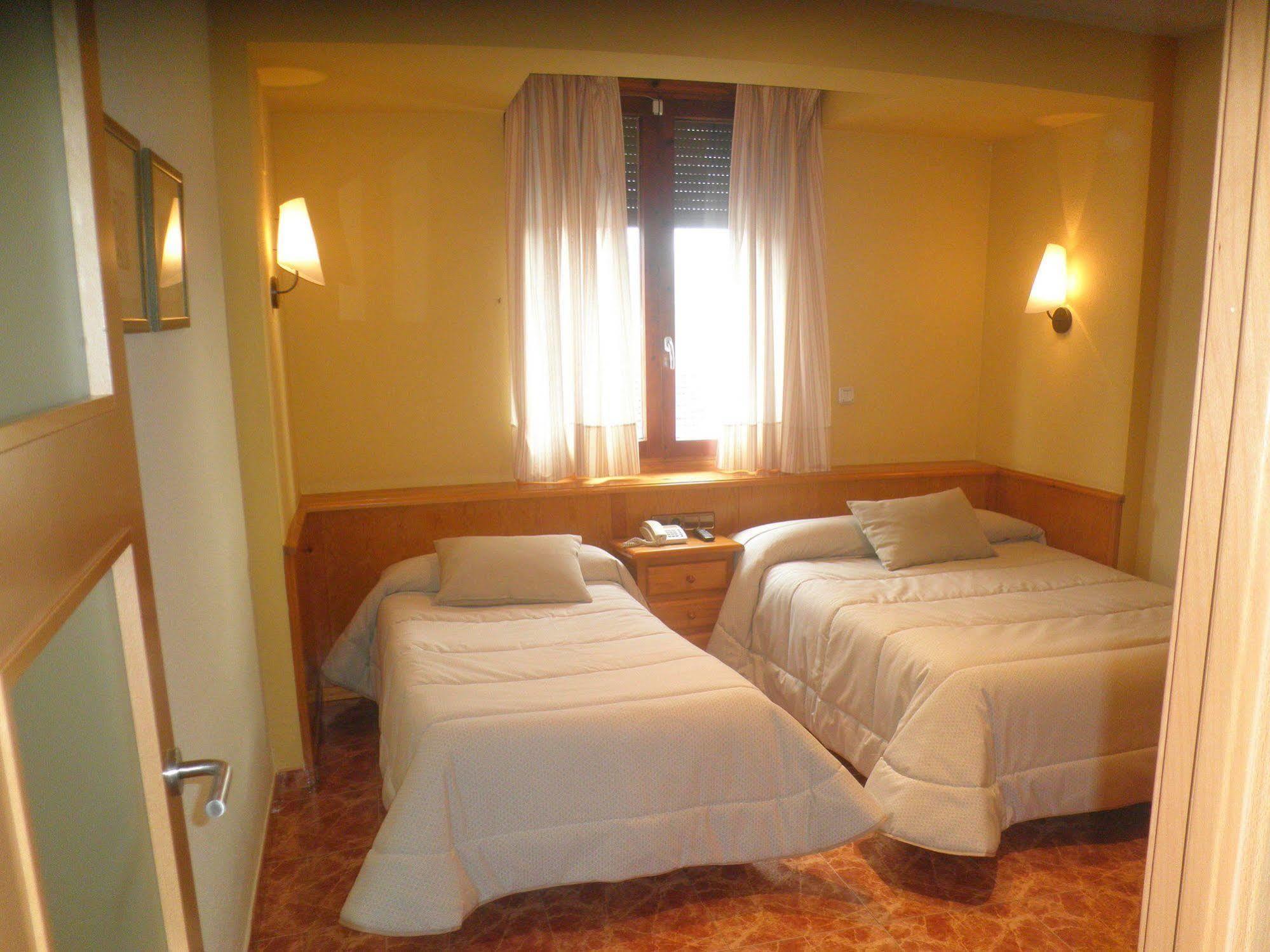 Sanchez Hotel 3*