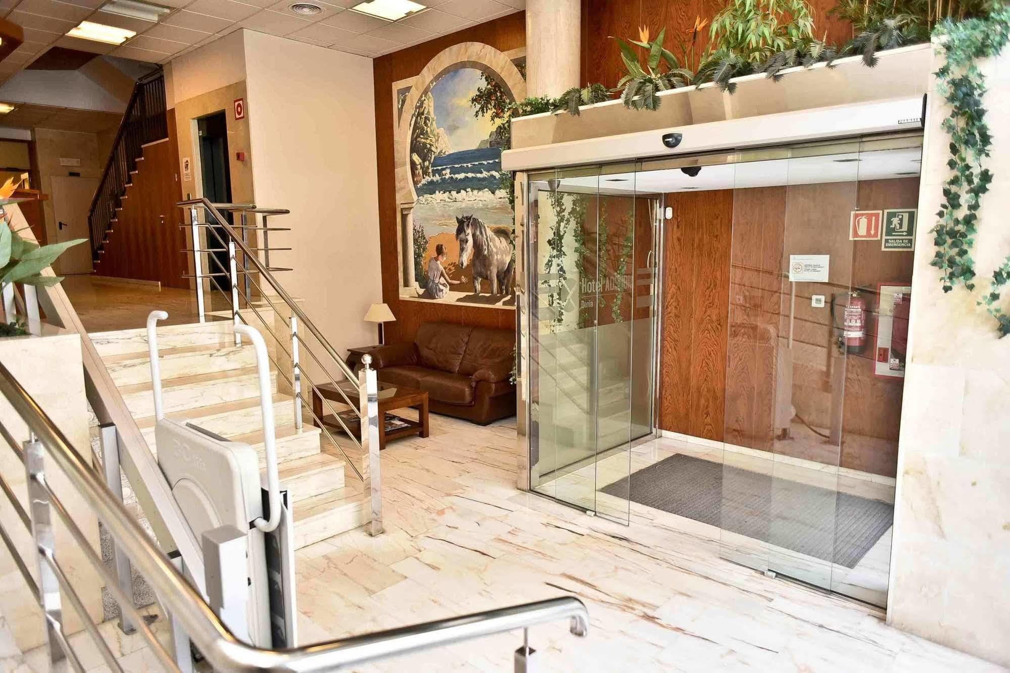 Adsubia Hotel 2*