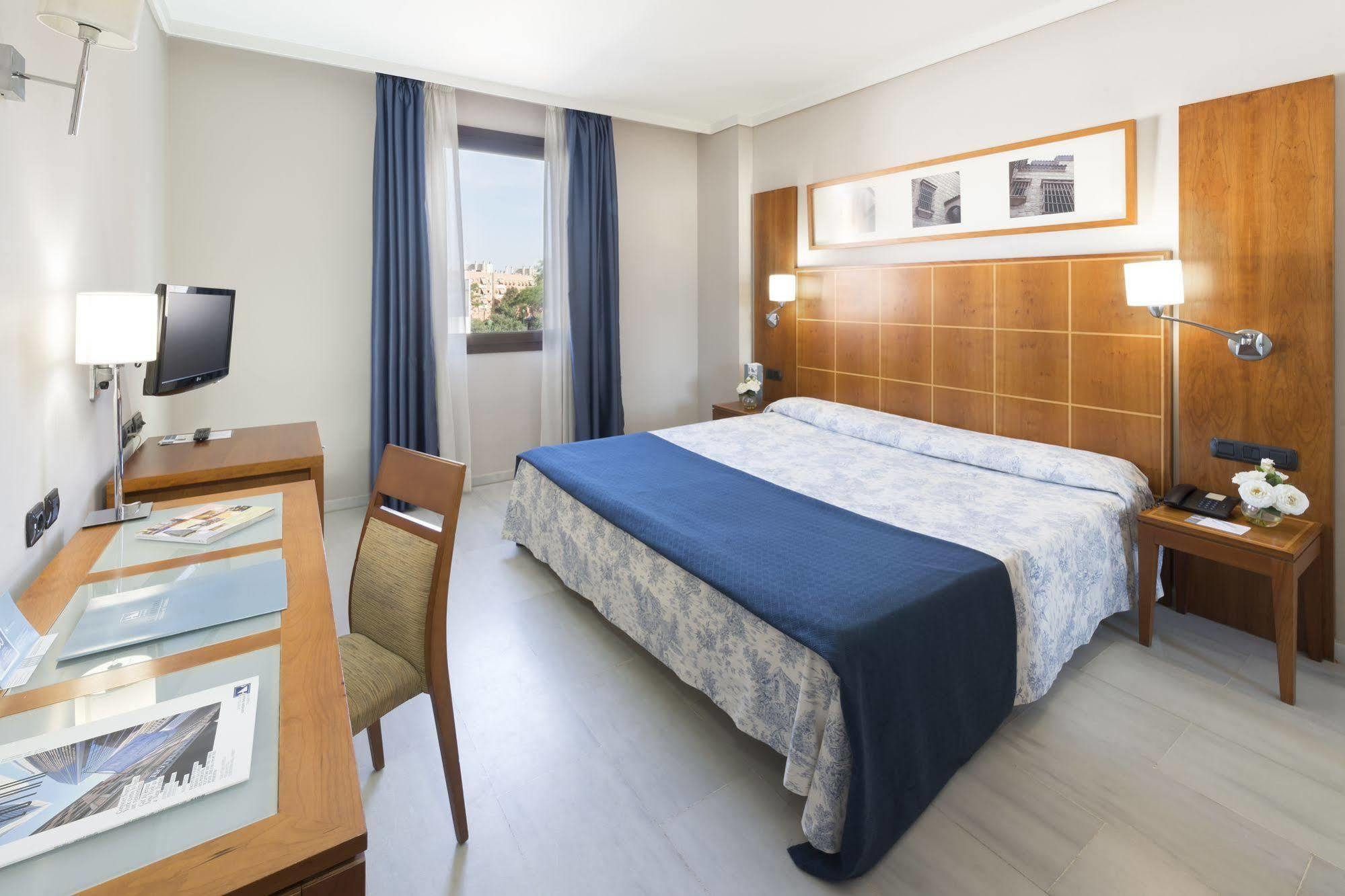 Hotel Exe Ciudad De Cordoba