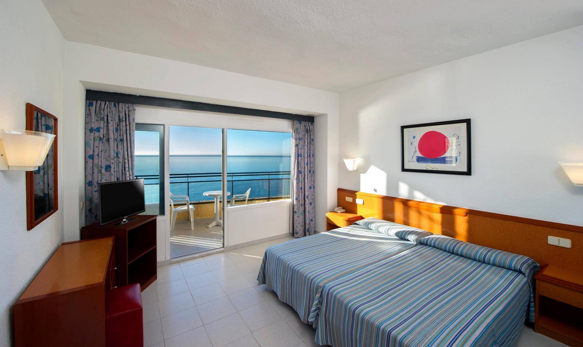 Hotel Globales Gardenia 3*