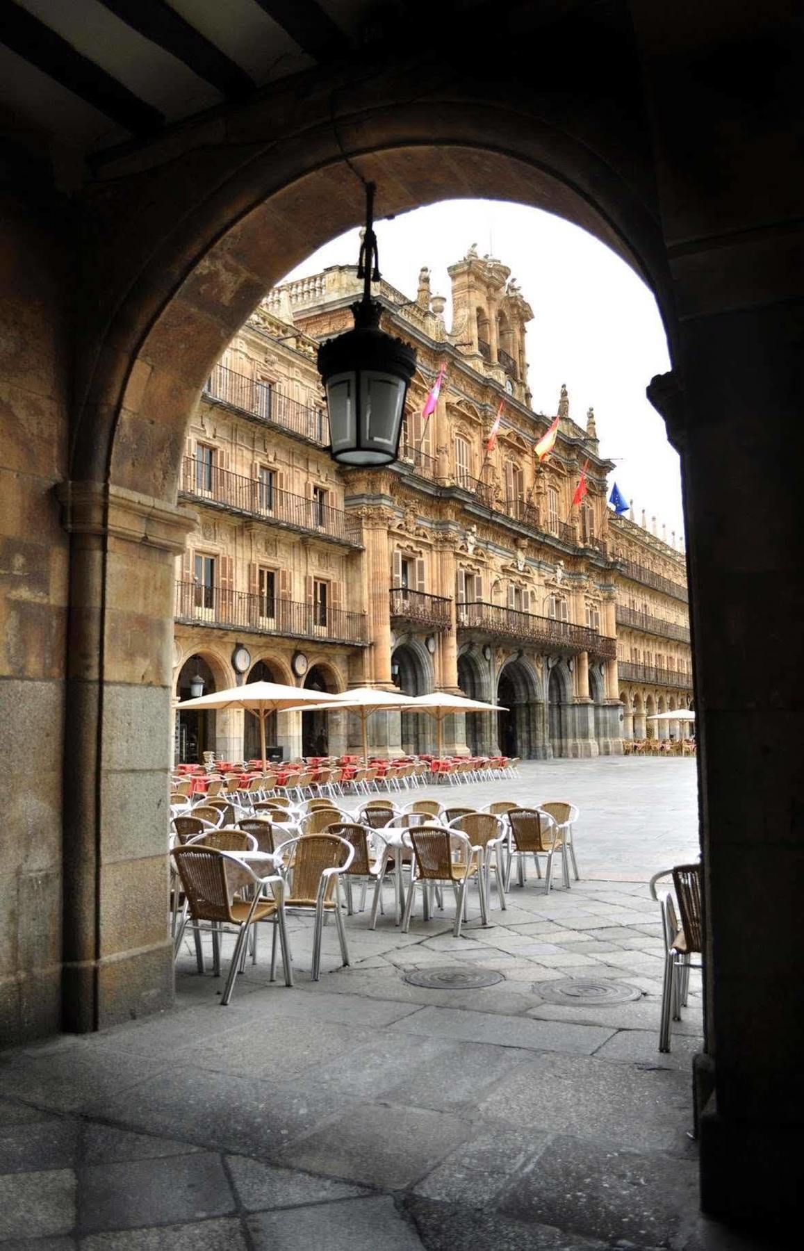 Catalonia Plaza Mayor Hotel