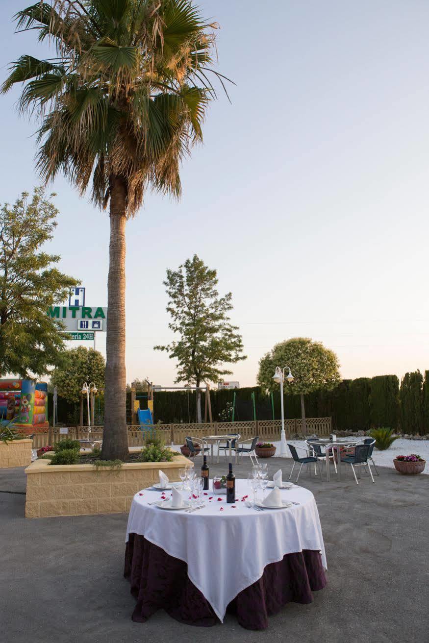 Mitra Crisálida Hotel Cabra