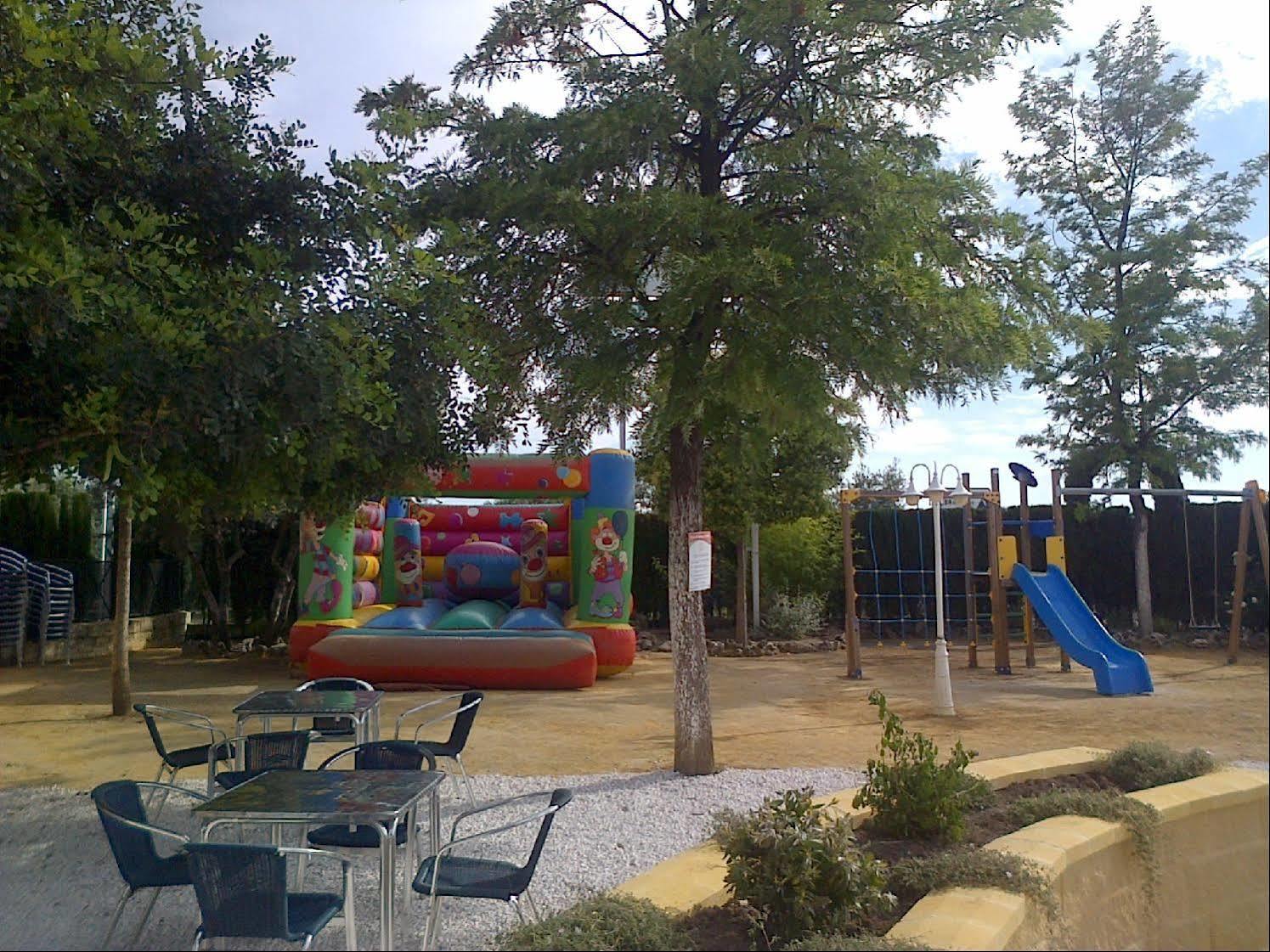 Hotel Mitra Crisálida 2*