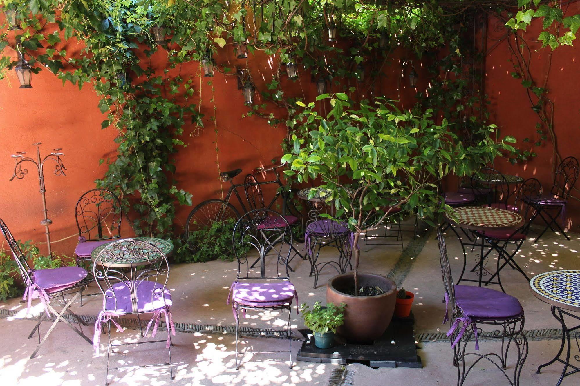 Hotel La Boheme 2*