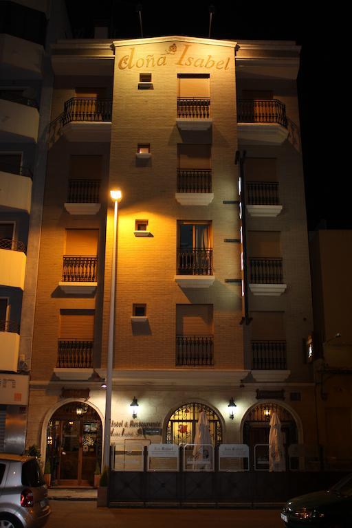 Dona Isabel Hotel *