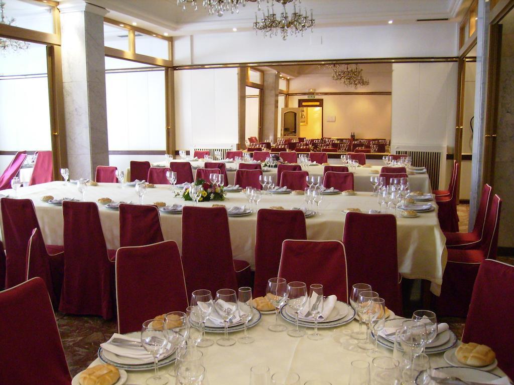 Hotel Roma 2*