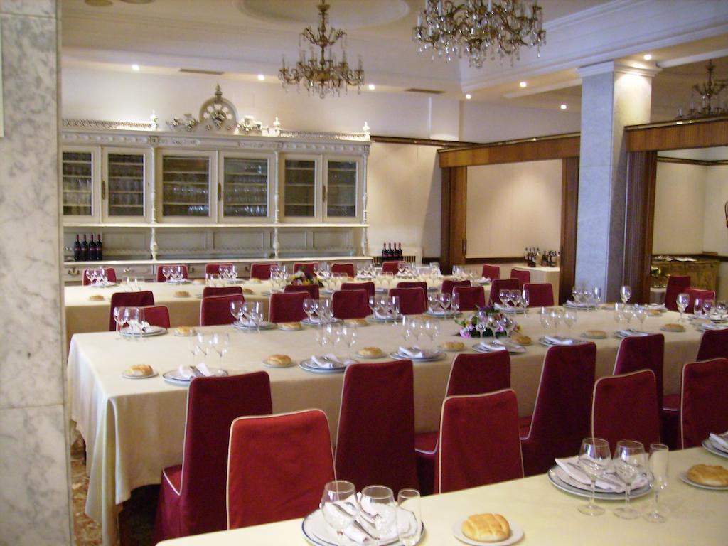 Hotel Roma 2*
