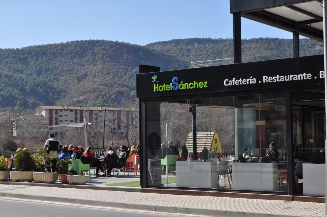 Hotel Sanchez 3*
