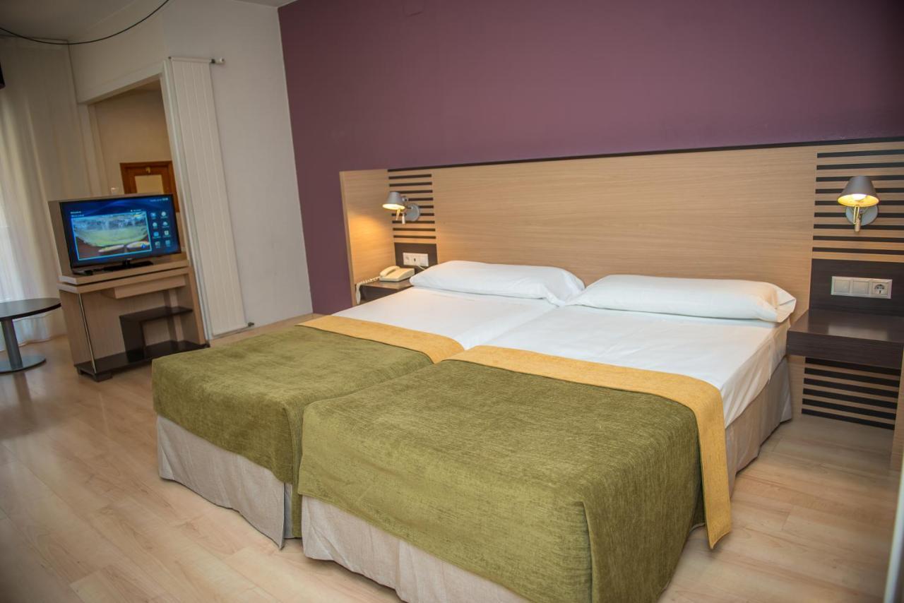 Hotel Oroel &