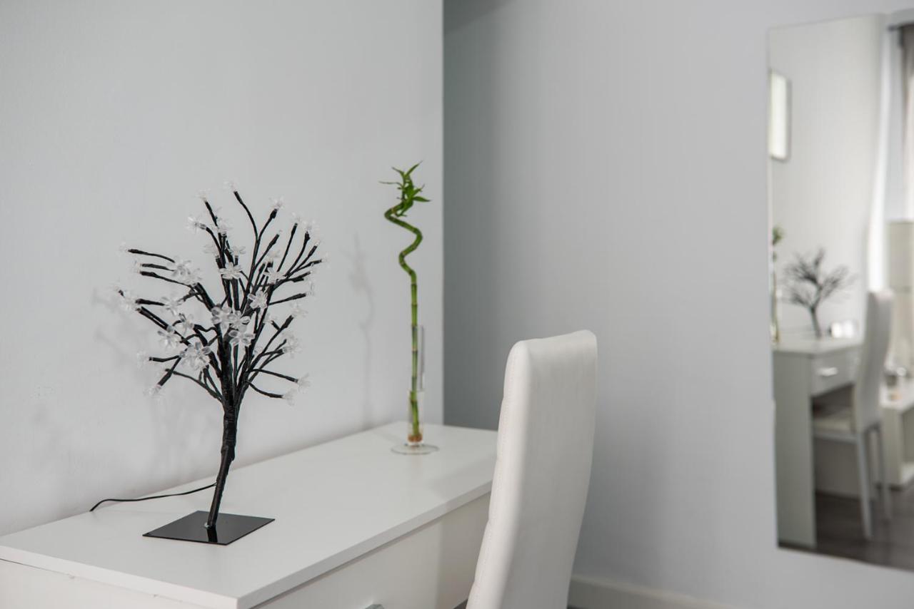 Apartamento Turísticos Domus Seleqtia Plaza Mayor Caces