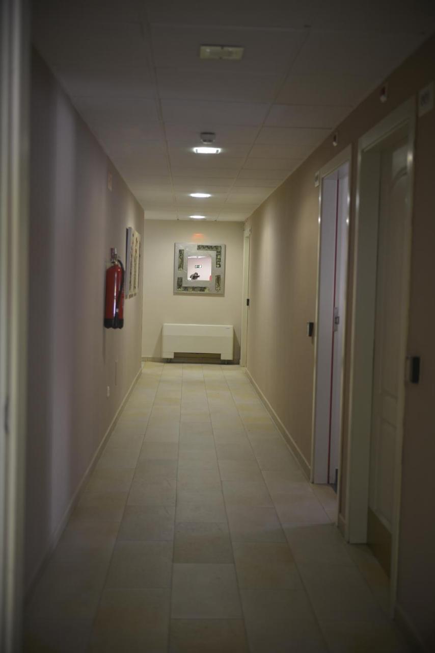 Velilla Hotel 2*