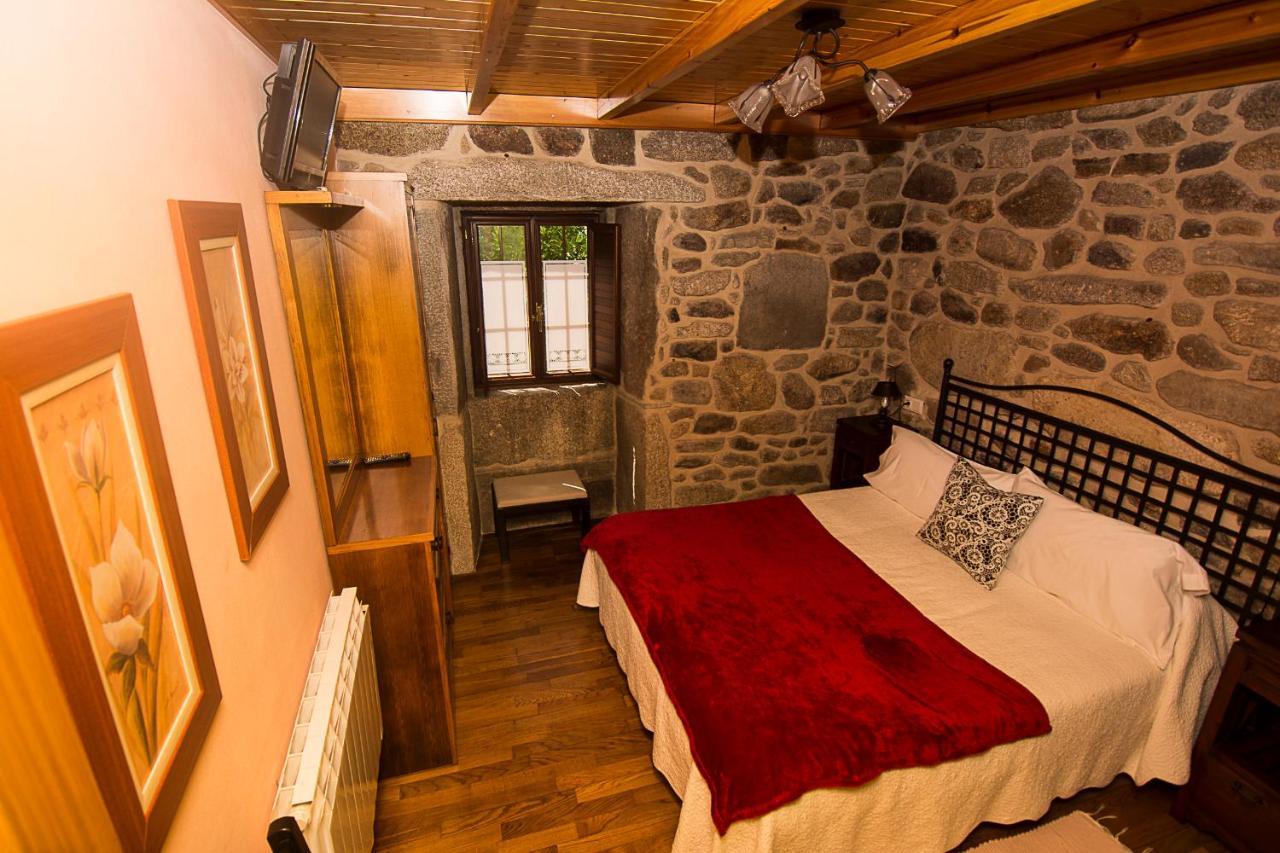 Casal De Cereixo Casa rural Tufiones