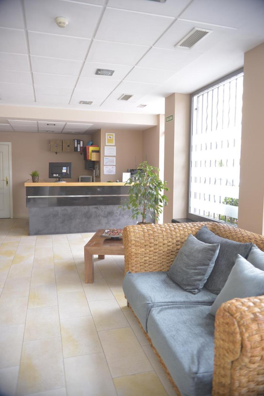 Hotel Velilla Velilla de San Antonio