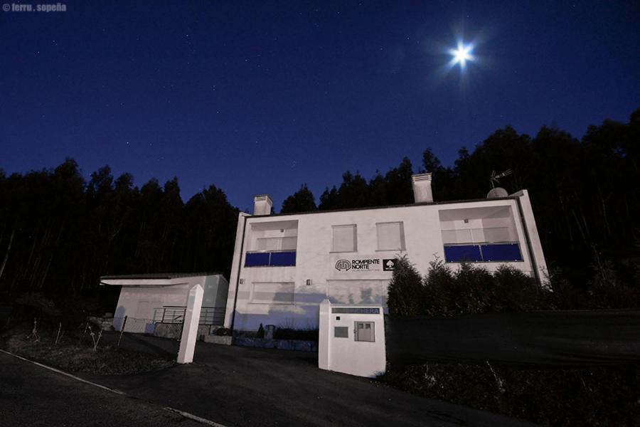 Bed & Breakfast Rompiente Norte Surfcamp