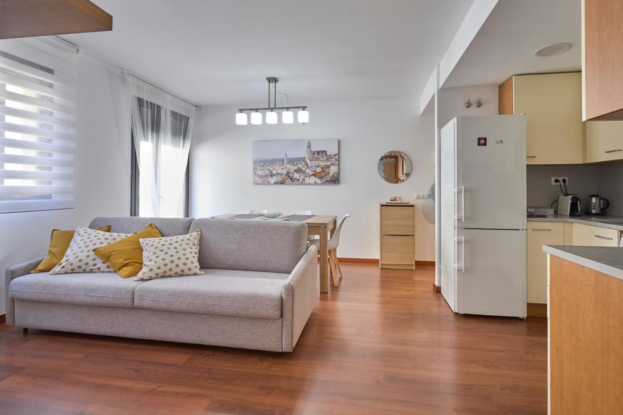 Little Apartamento *