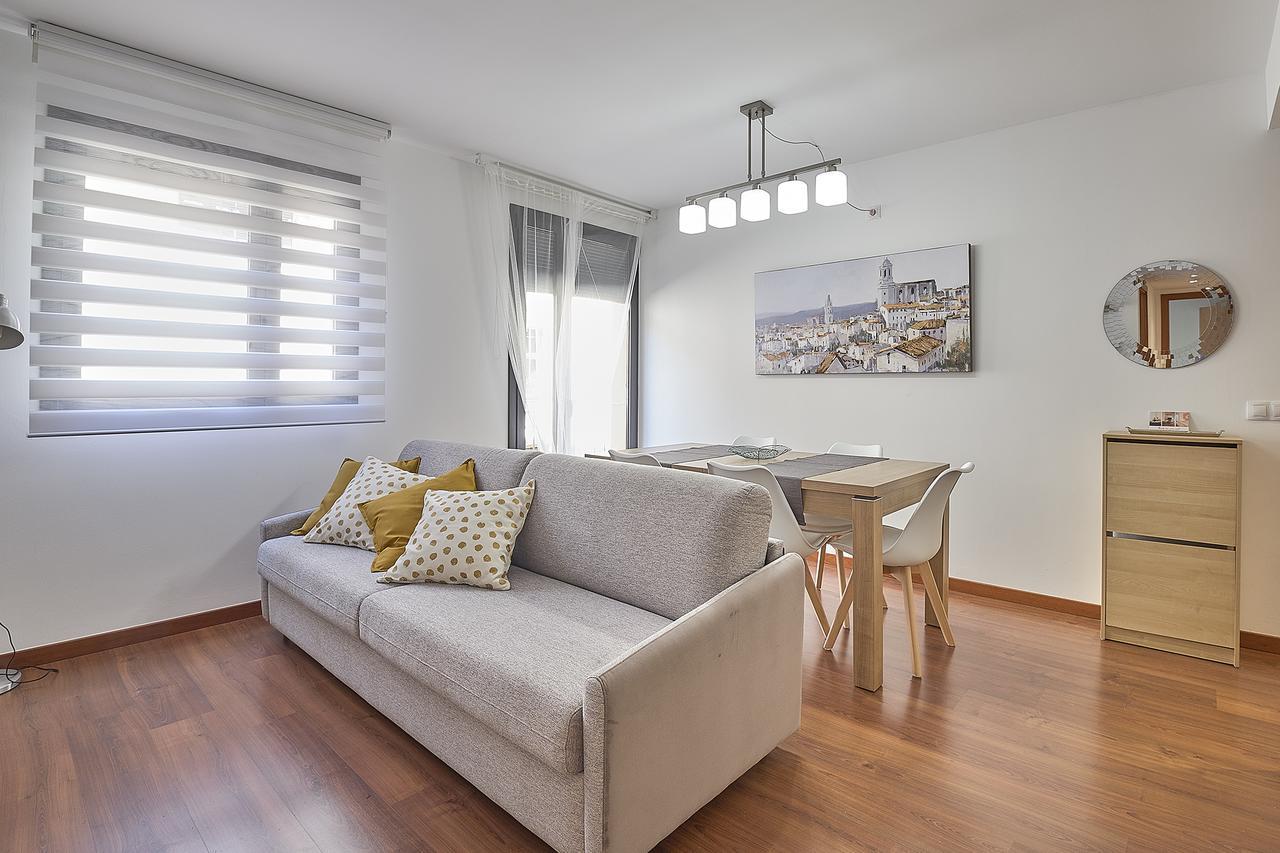Little Apartment *