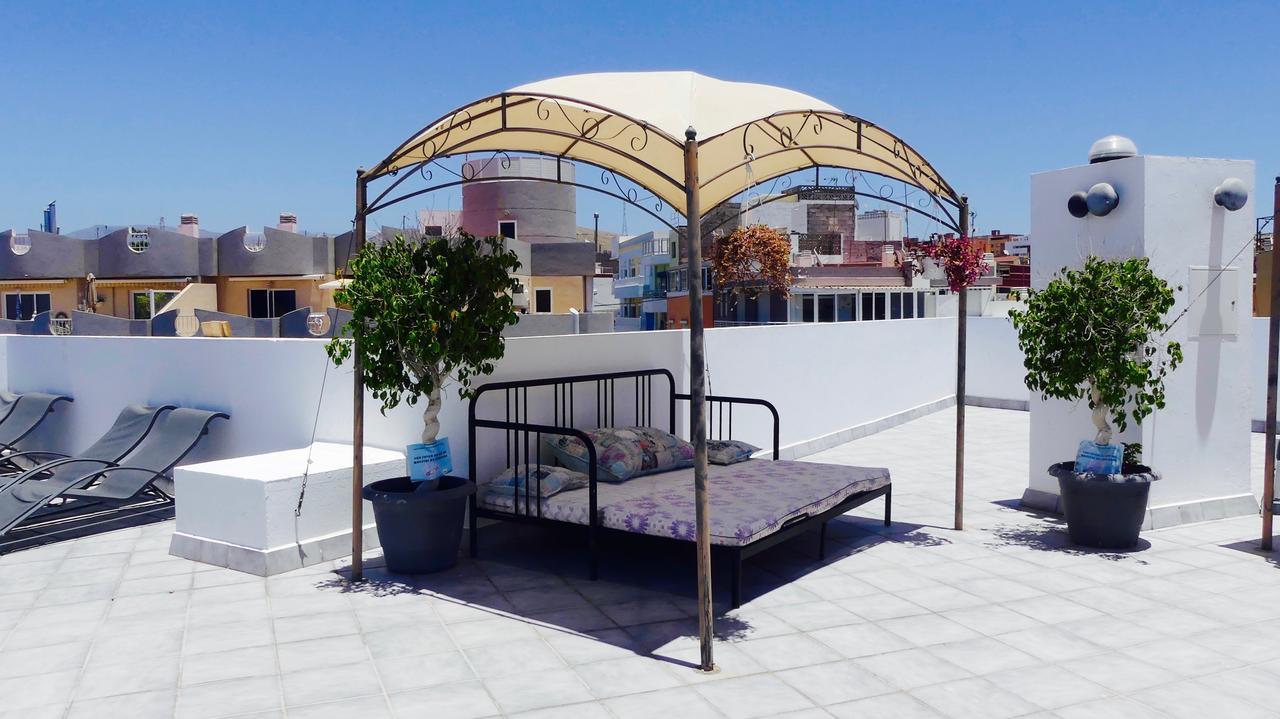 Pura Vida Beach Suites Apartamento *