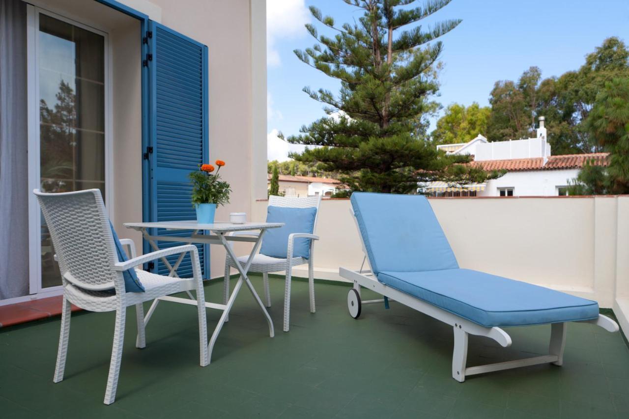 Mr Hotelet De La Racona & Hotel