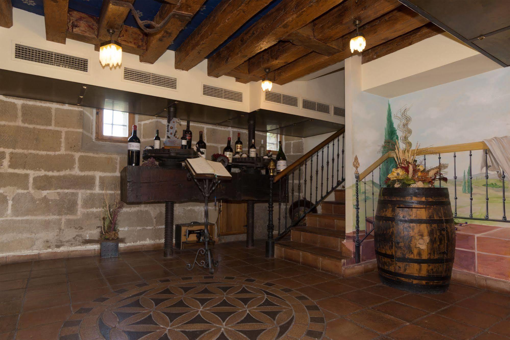 Hospederia Senorio De Hotel