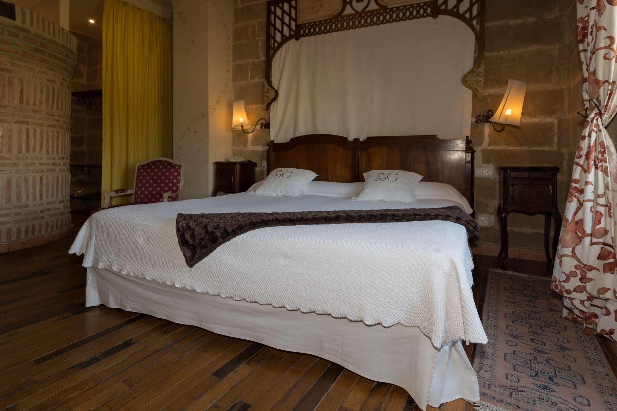 Hospederia Senorio De Hotel