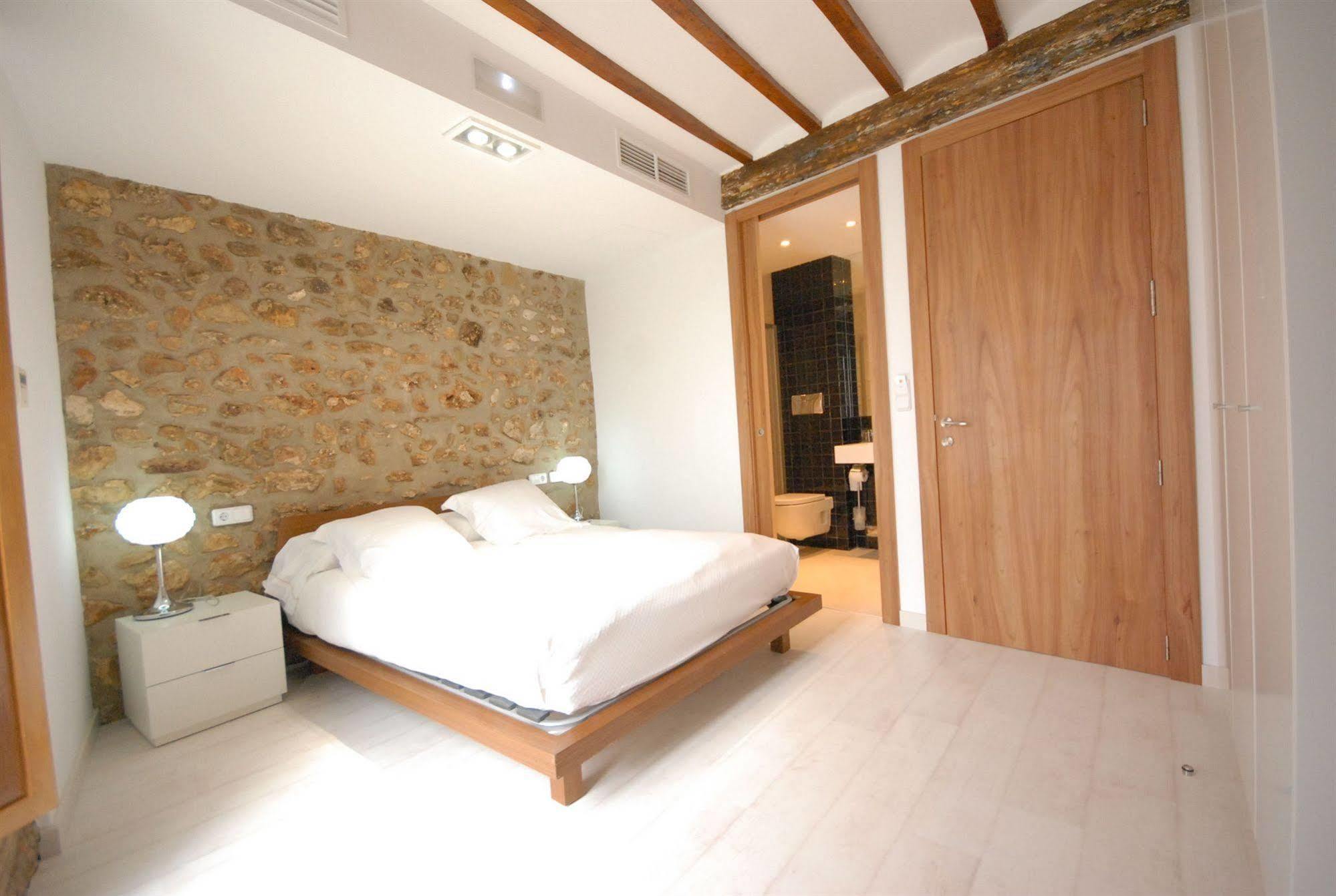 Nou Roma Hotel 3*