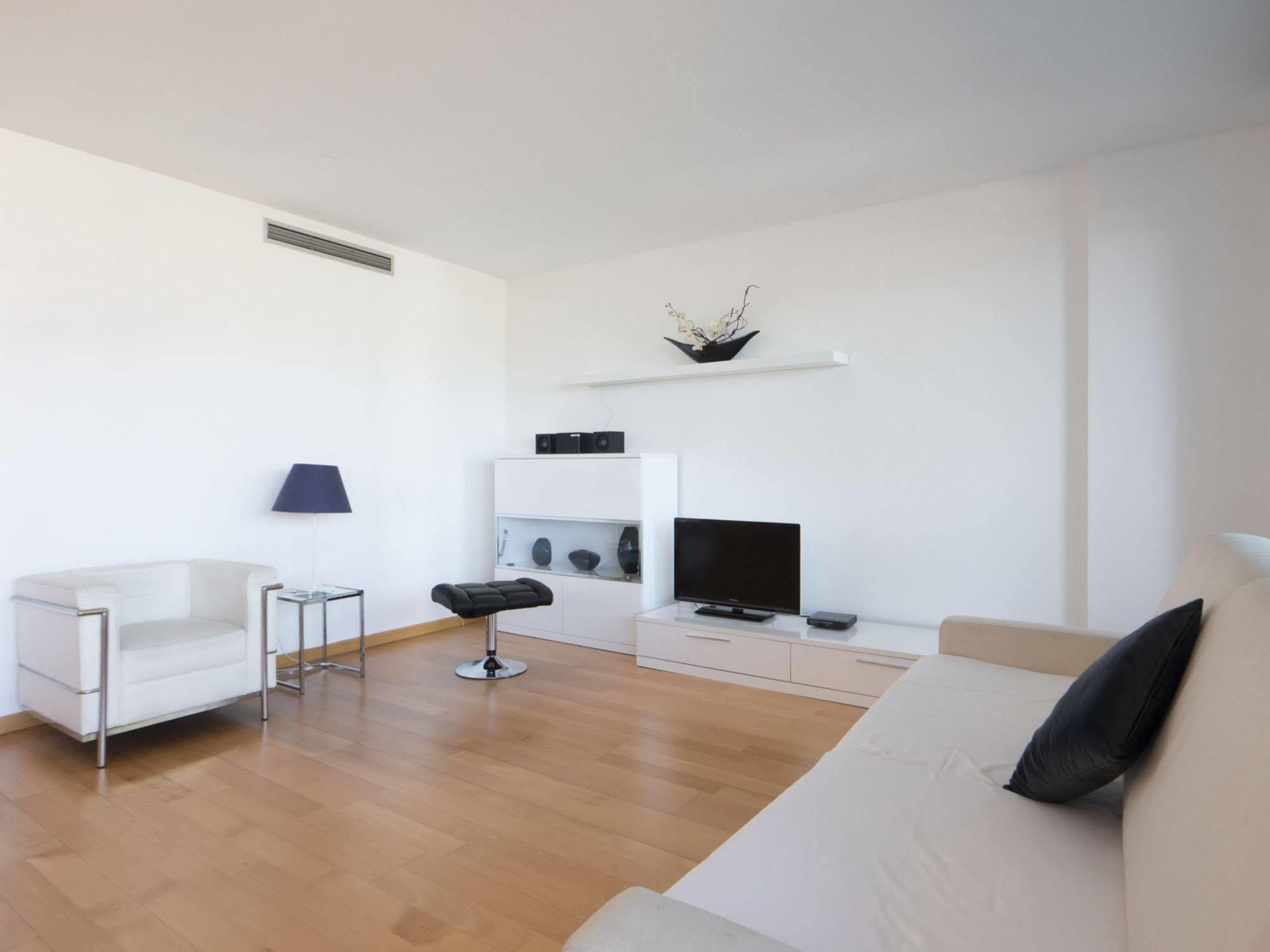 Rent Forum Apartamento *