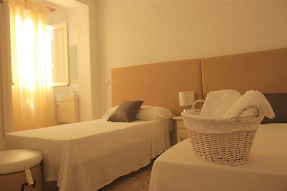 The Monkey Guest house Marbella