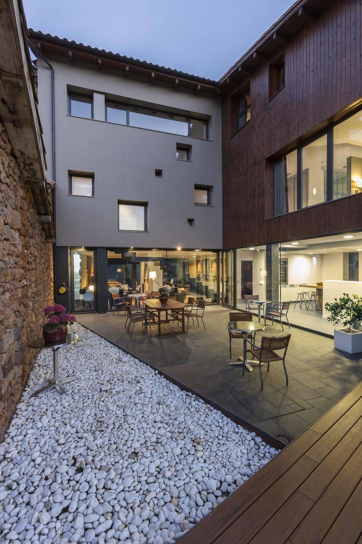 Hotel Country 4*