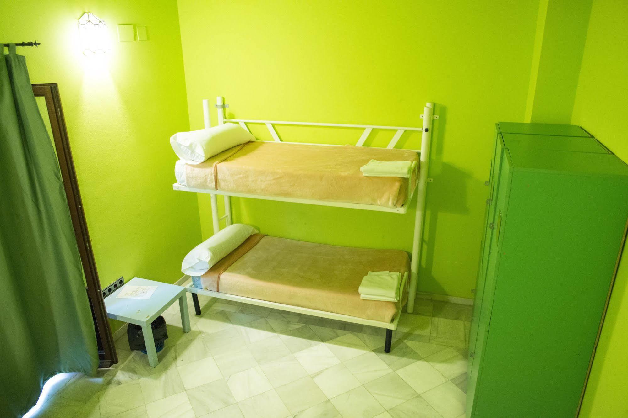White Nest Hostel Granada