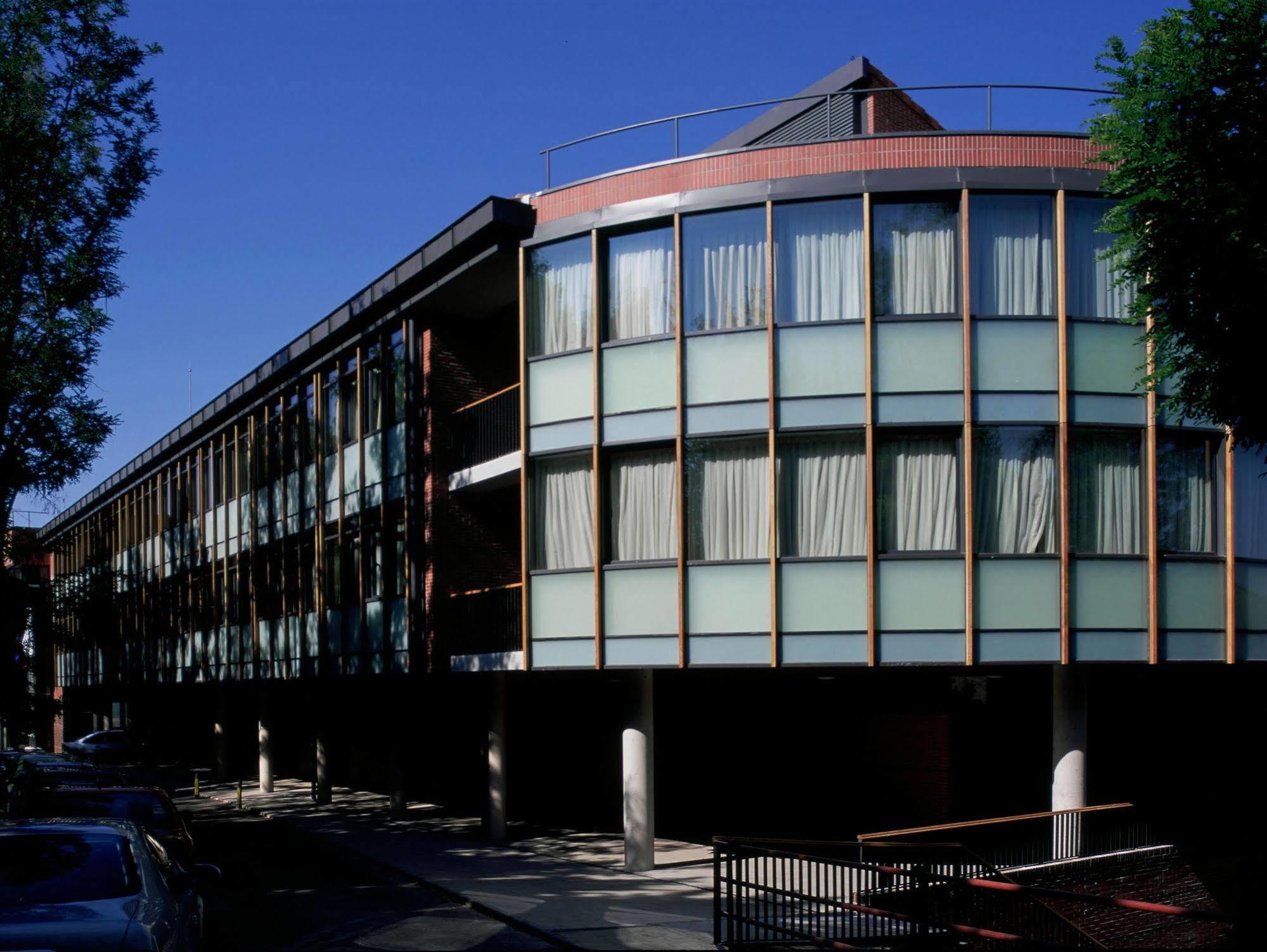 Hotel De