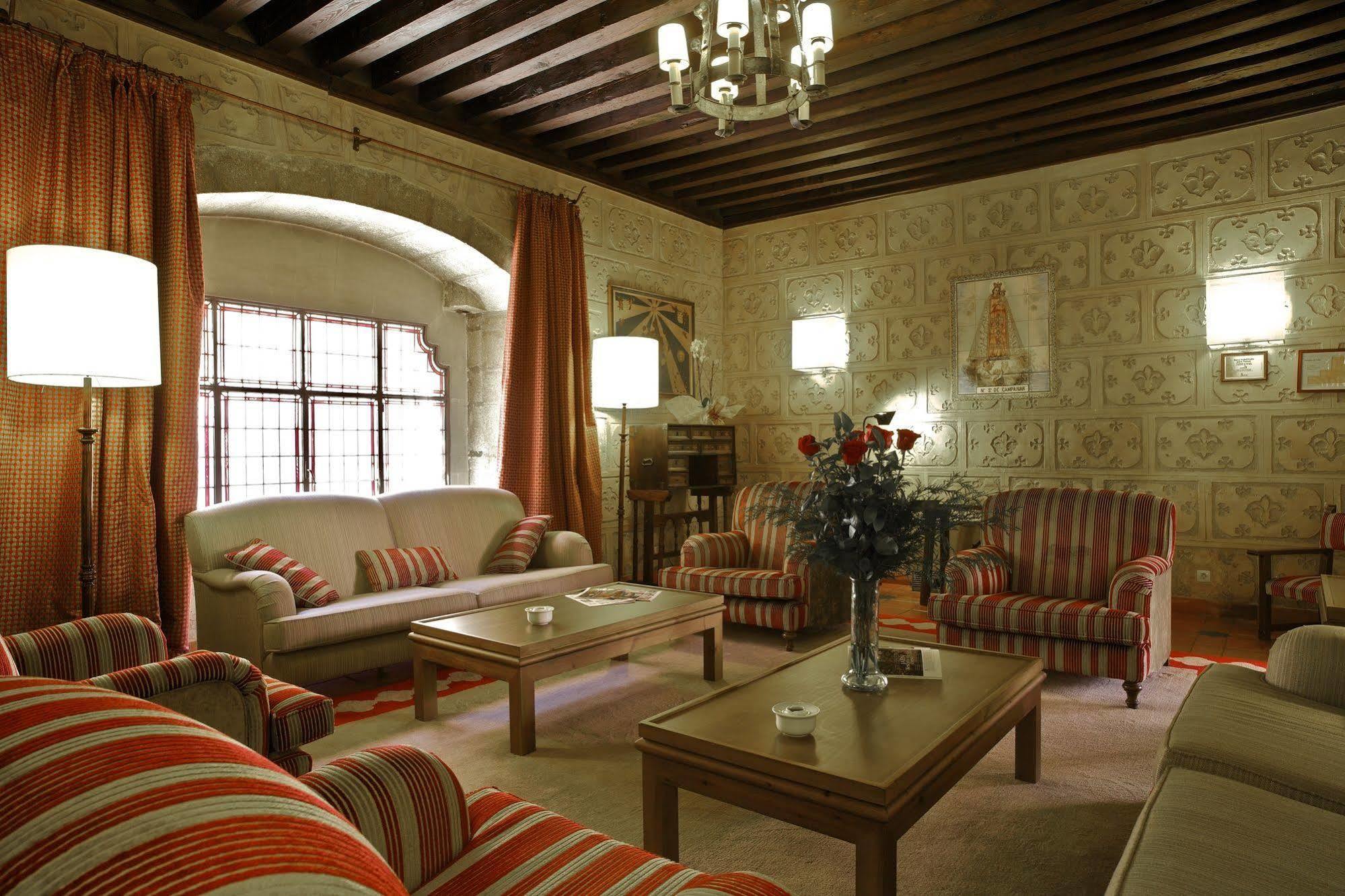 Hotel De Ávila
