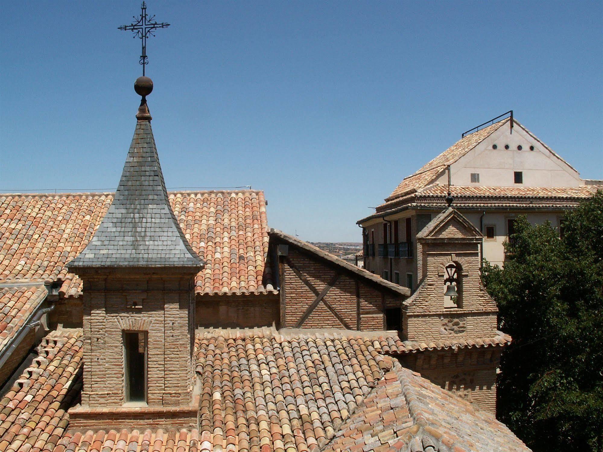 Oasis Backpackers' * Toledo