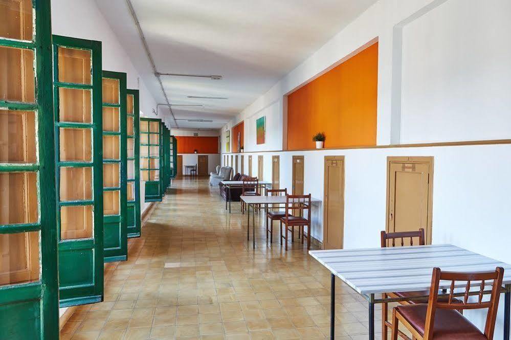 Seminario Menor Hostal