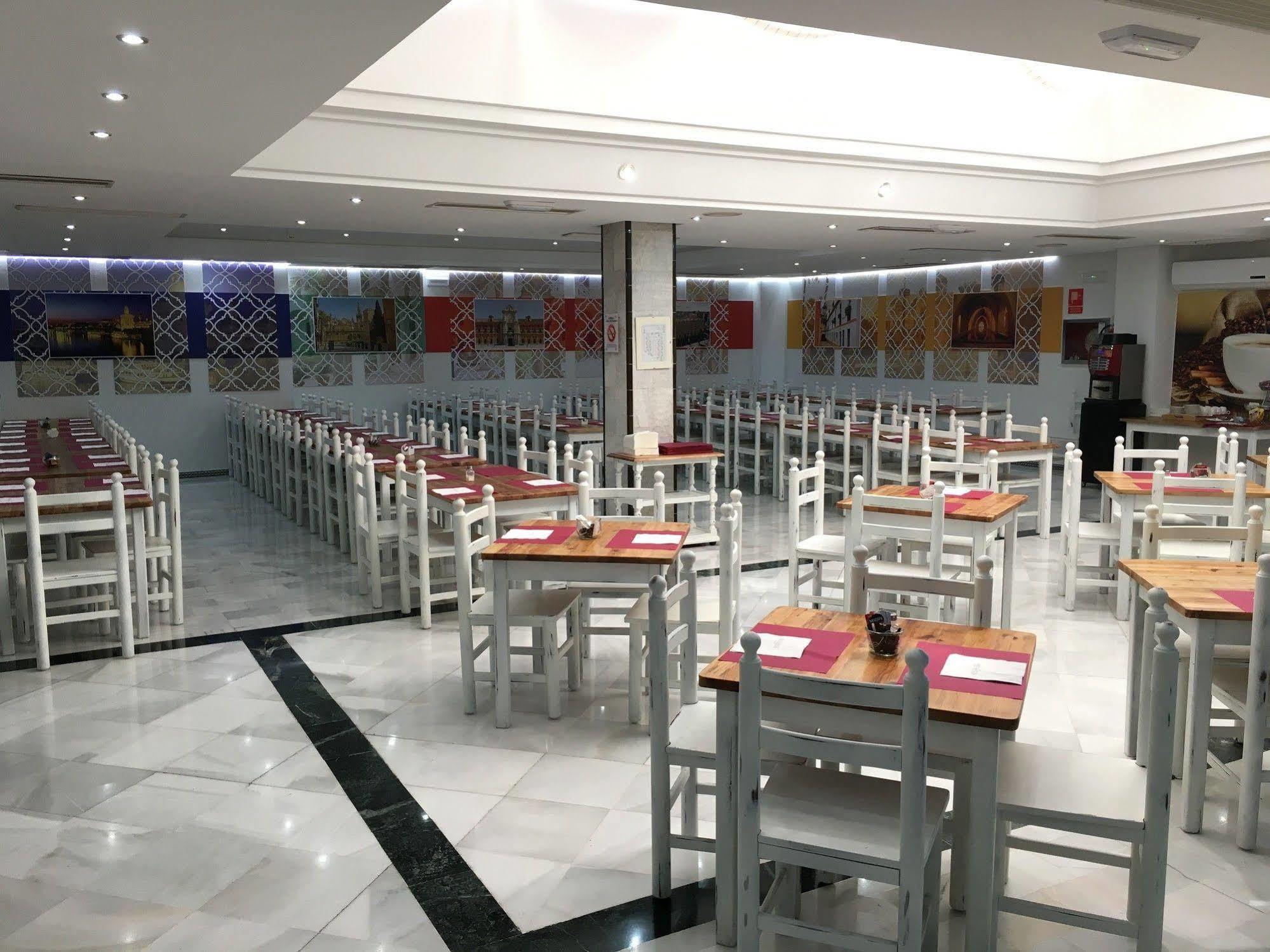 San Pablo 3* Seville